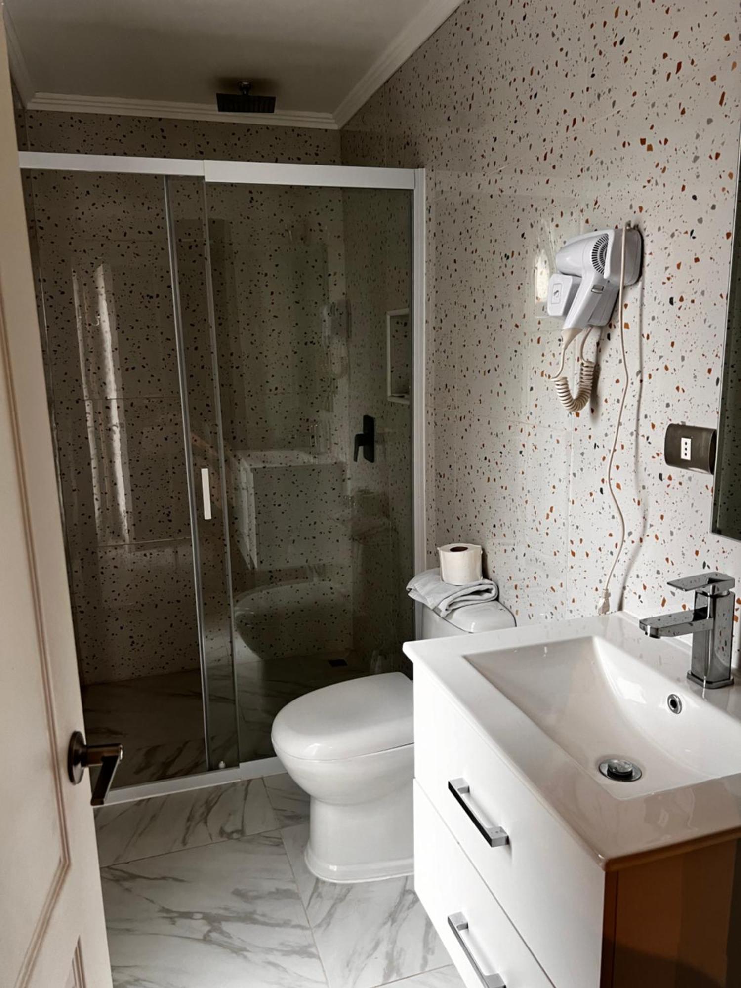 Hotel Mackenna Osorno Bagian luar foto